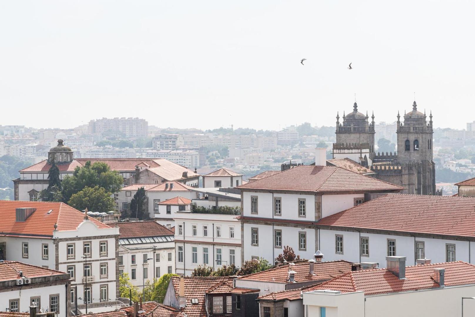 Guestready - Hemisphere Apt Porto Bagian luar foto